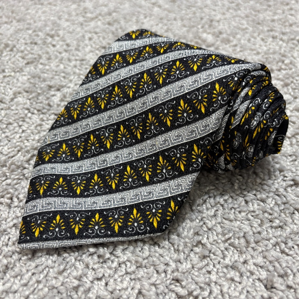 GIANNI VERSACE Tie 4" x 57" Necktie Baroque Medusa Gold Black Silver Silk Italy